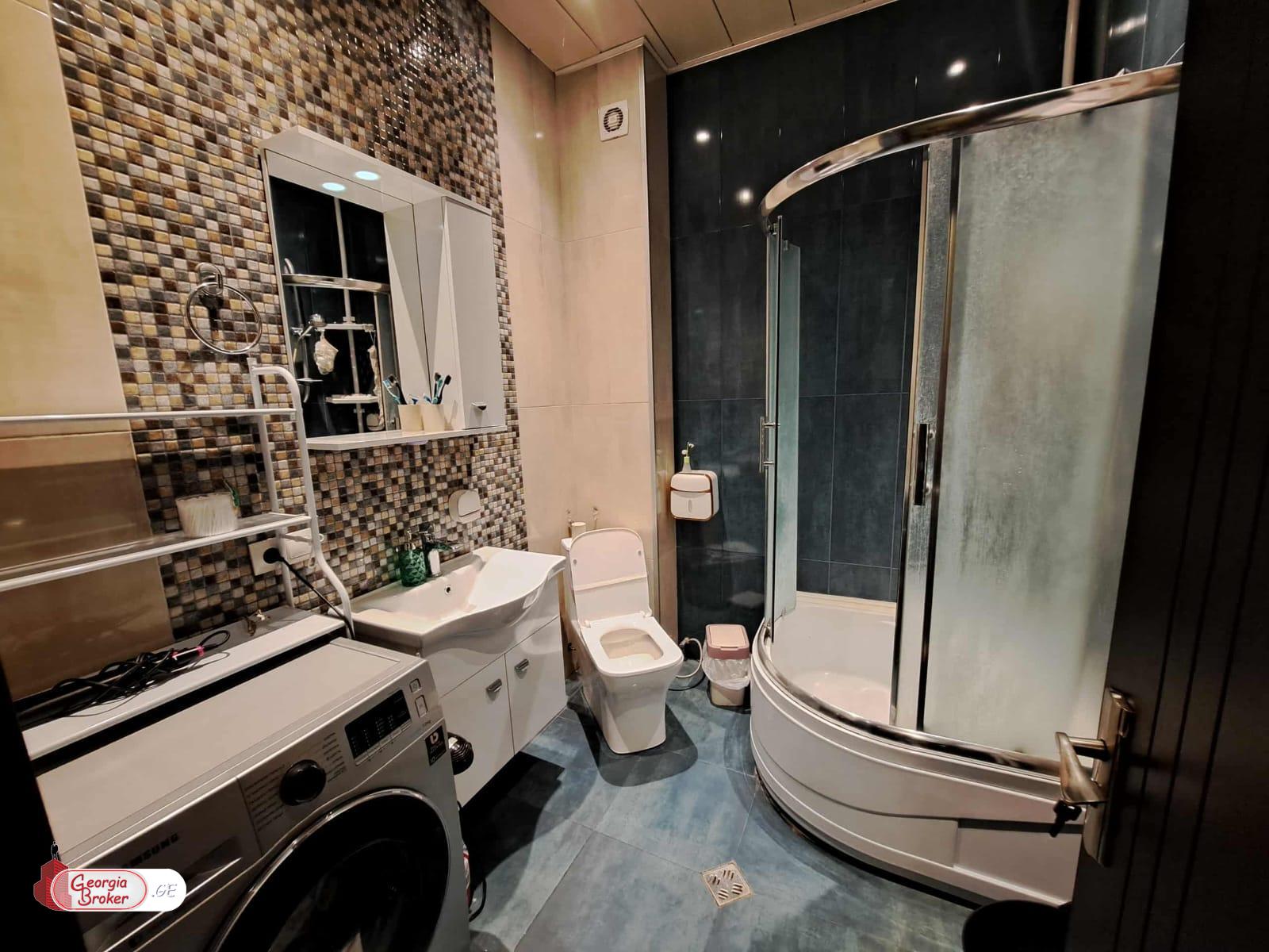 nearly repaired 3-room apartment for sale